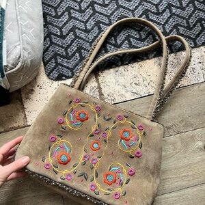 Floral Embroidered Beige Shoulder Bag